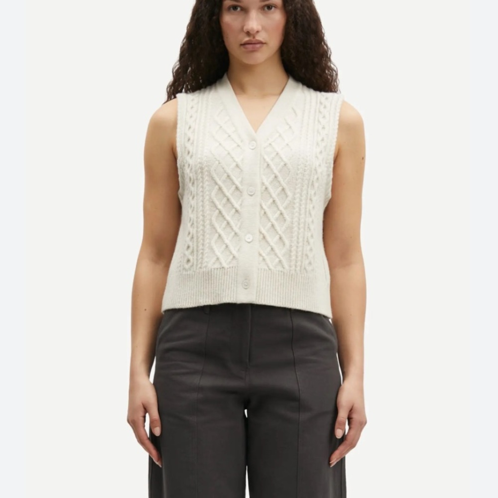 SAMSOE Samson VNeck Wool Blend Soft Cream Knitwear Vest Size M